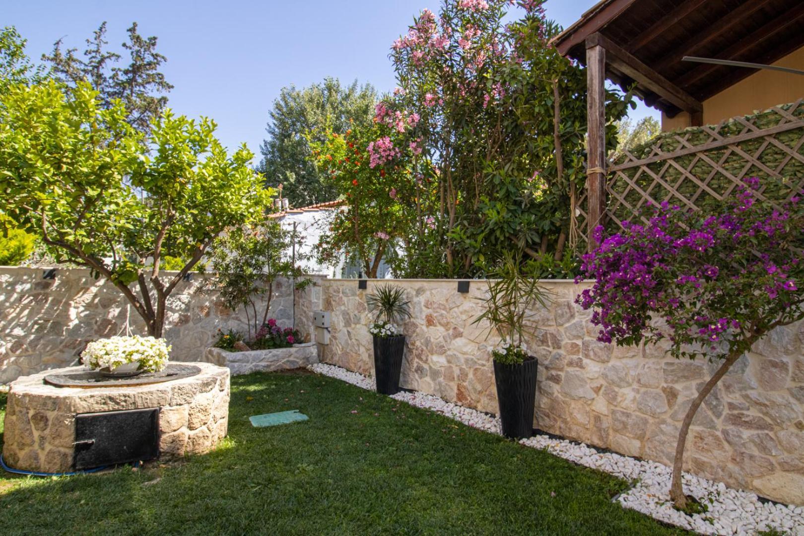 Kassandrinos Apartments Apostolos Никити Экстерьер фото