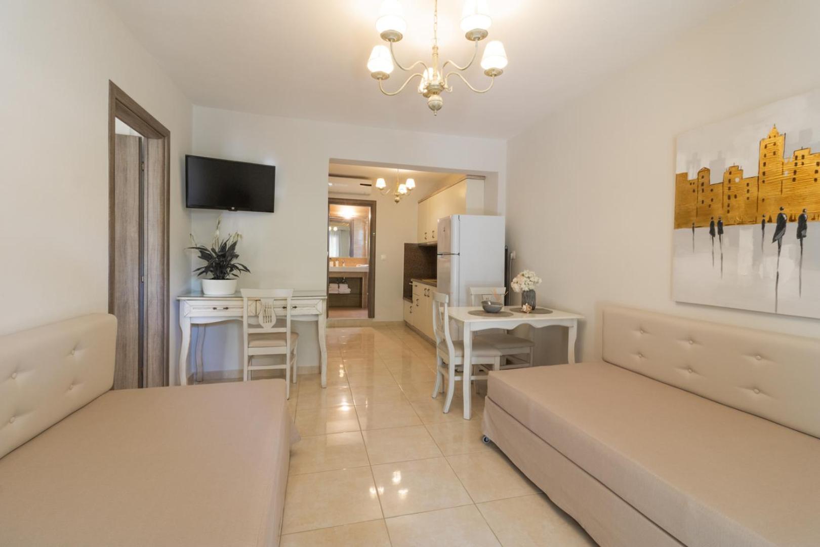 Kassandrinos Apartments Apostolos Никити Экстерьер фото