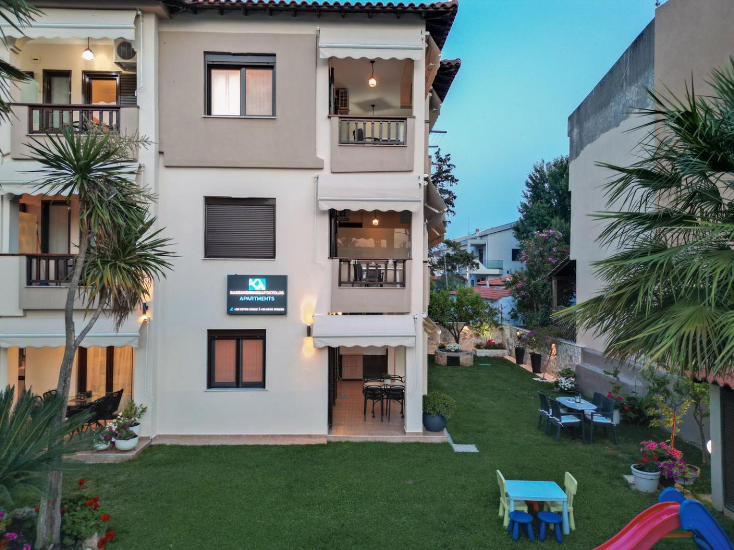 Kassandrinos Apartments Apostolos Никити Экстерьер фото