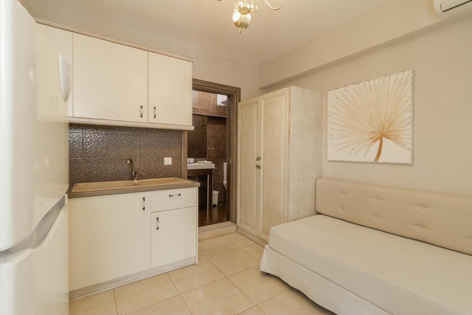 Kassandrinos Apartments Apostolos Никити Экстерьер фото